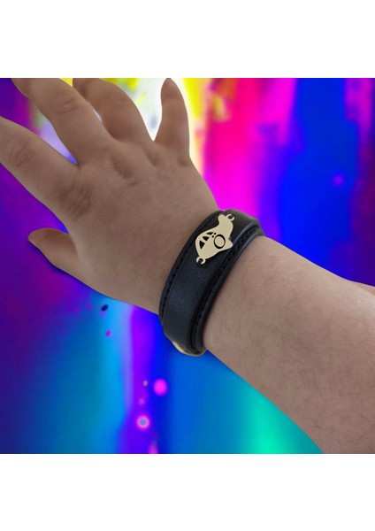 Ö Harfine Özel Doğal Siyah Derili Uçak Motifli 14 Ayar Altın Plakalı Hediye Bileklik-447Harf