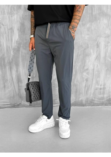 Erkek Beli Lastikli Tecno Kumaş Slim Fit Pantolon Füme