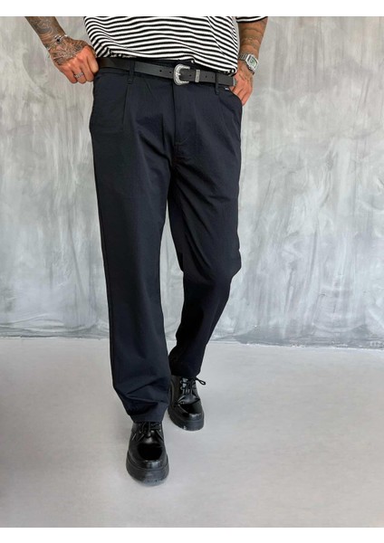 Erkek Dokulu Ince Kumaş Regular Fit Pantolon Siyah fiyatları