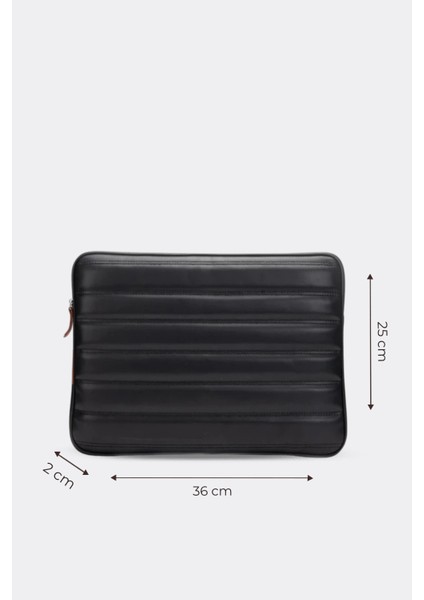 Macbook Air Pro 13.3 & 14 İnç Laptop Kılıfı Kapitone Düz Siyah modelleri