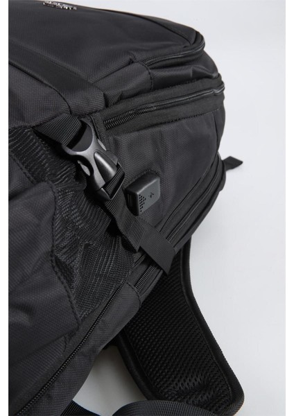 51452 Sırt Çantası