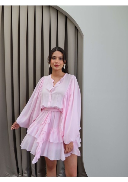 Kuşaklı Uzun Kol Fırfırlı Mini Elbise