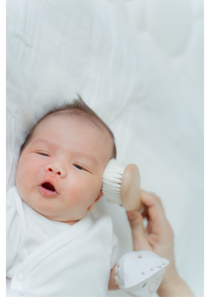 Isme Özel Doğal Keçi Kılı Bebek Saç Fırçası Isimli Bebek Fırçası - Doğal indirimleri