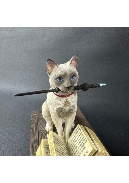 Hokus Pokus Sihirli Değnek Siyam Kedisi Veronese Design Heykelcik modelleri