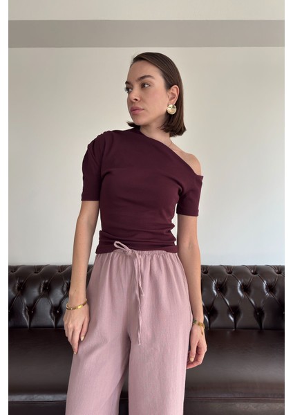 Açık Omuzlu Tasarım Tshirt- Bordo