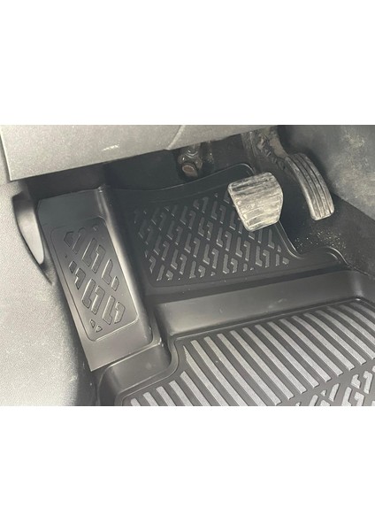 Renault Fluence 3D Siyah Havuzlu Paspas 2010 ve 2019 indirimleri