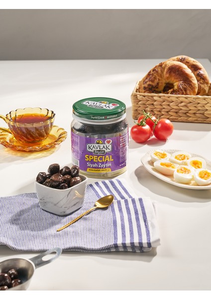 Kavlak Special Gemlik Siyah Zeytin 500 gr modelleri