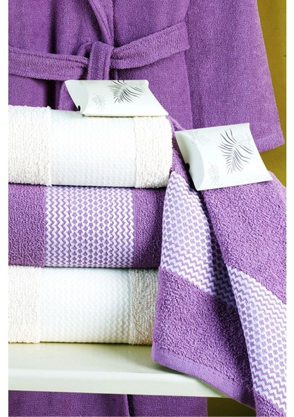 Dream 8 Parça Kutulu Pamuk Bornoz Takımı (2 Bornoz, 2 70X140 Banyo Havlu, 2 50X90 Baş Havlusu,2 Sbn)