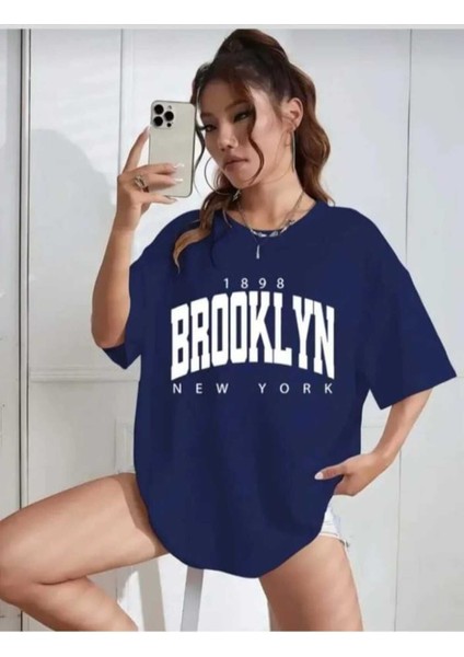Oversize T-Shirt Broklıyn Baskılı Lacivert Renk