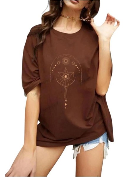 Oversize T-Shirt Terazi Baskılı Kahverengi Renk