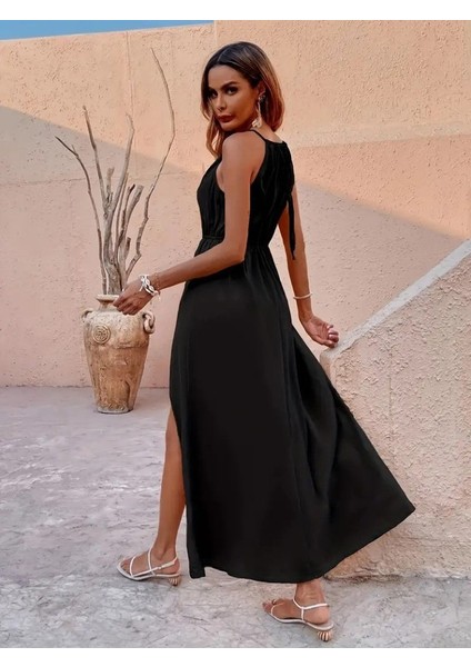 Kadın Boyundan Askılı Belden Lastikli Yandan Yırtmaç Detaylı Viskon Elbise modelleri