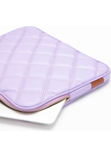 Kapitone Laptop Kılıfı 15.6 & 16 Inç Lila modelleri