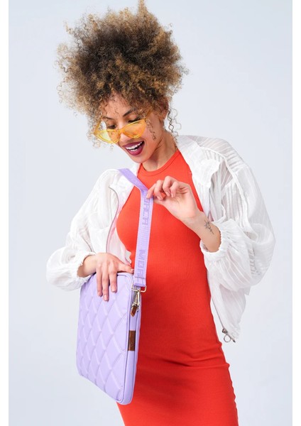 Kapitone Laptop Kılıfı 15.6 & 16 Inç Lila