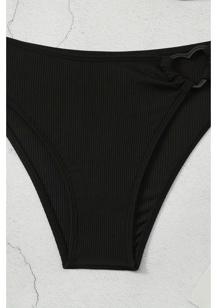 Kalp Aksusuarlı Bikini Takım (Çıkartılabilir Kaplı) indirimleri