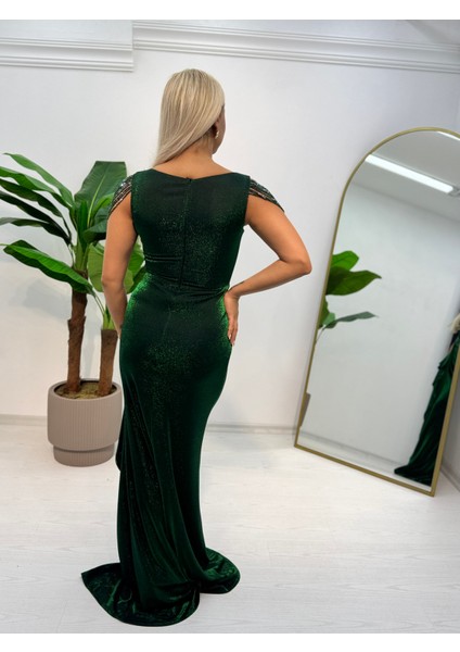 Kalın Askılı Boncuk Islemelı Elbıse modelleri