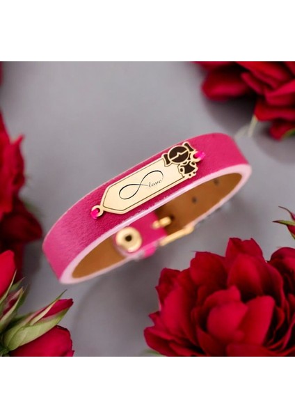 Sonsuz Aşk Temalı Pembe Derili Kız Çocuk Motifli 14 Ayar Altın Plakalı Hediye Bileklik-454SEMBOL