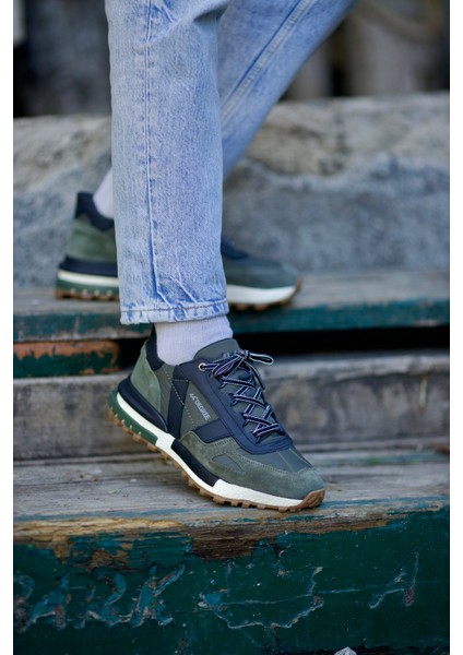 Cranch Model Kombinasyonlu Deri Sneaker Ayakkabı fırsatları