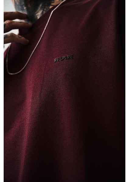 Erkek Respire Yazı Detaylı Oversize T-Shirt Bordo fırsatları