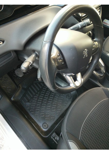Peugeot 208 3D Siyah Havuzlu Paspas 2012 ve 2021 fırsatları