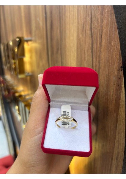 Oval Taşlı Altın Yüzük fiyatları