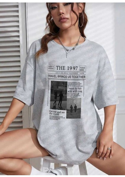 Oversize T-Shirt Gazete Baskılı Gri Renk