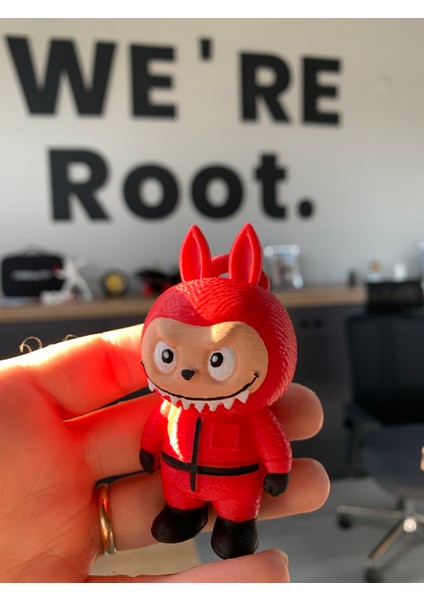 Labubu Squid Game Kıyafetli Minik Figür Kırmızı Labubu Halkalı
