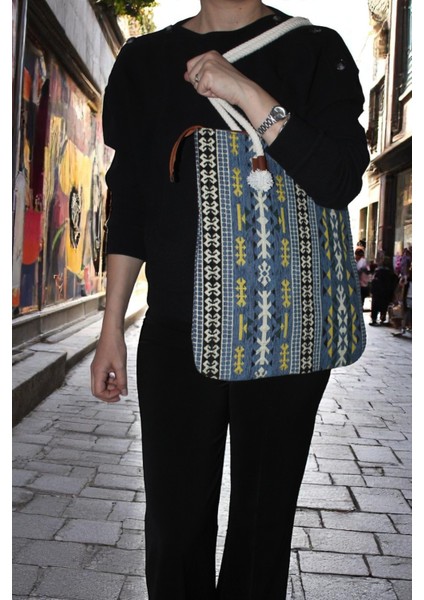 Otantik Desen Kadın Omuz ve Plaj Çantası Tirilye Model Tirilyeçantam1 fiyatları