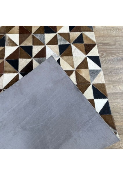 %100 Doğal Dana Derisi Kaymaz Taban Premium Patchwork Halı - Kahverengi Beyaz Siyah fırsatları