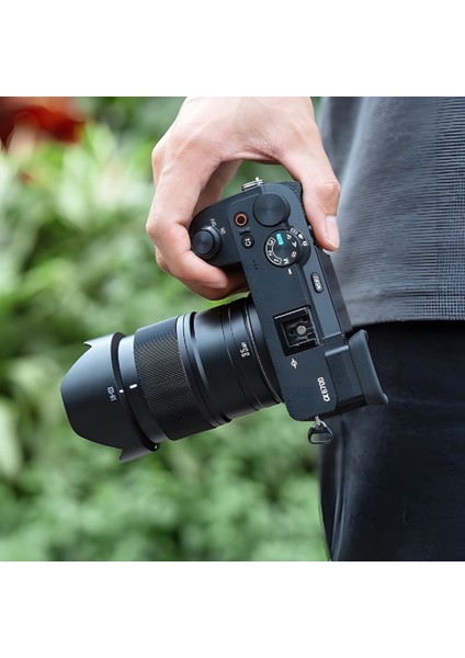 35MM F/1.8s Da Art Aps-C Otofokus Lens (Sony E)