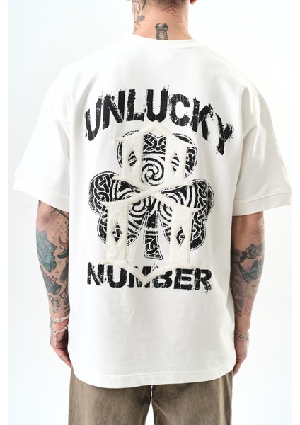 Erkek Unlucky Baskılı Oversize T-Shirt Ekru fırsatları