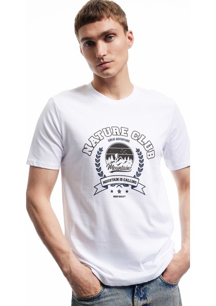 Kısa Kollu Bisiklet Yaka Pamuklu Baskılı Slim Fit Tişört fiyatları