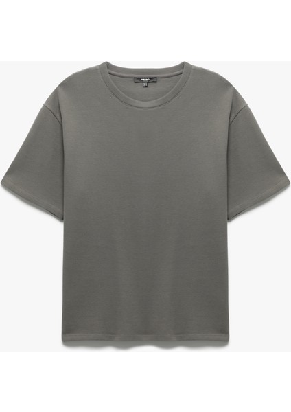 Pamuklu Kısa Kollu Bisiklet Yaka Oversize Basic Tişört