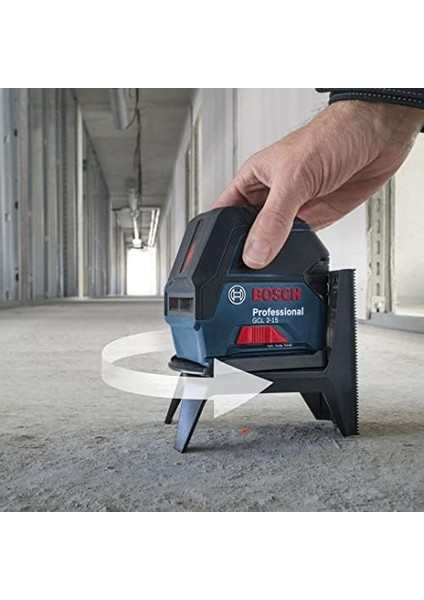 Professional Gcl 2-15 Çizgi Lazer (15 M Çalışma Alanı, 3 x Aa Pil, Ip 54 Toza Karşı Koruma Sistemi, Kırmızı Lazer, Rm1 Tutucu, Takım Çantası)