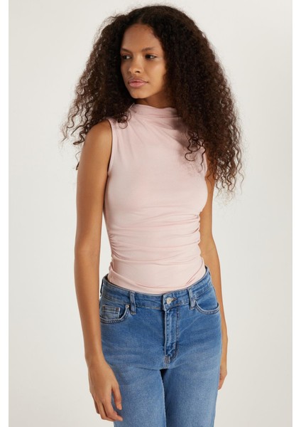 Kadın Slim Fit Viskon Sıfır Kol Boğazlı Gül Kurusu Bluz fırsatları