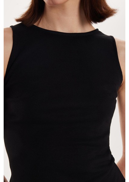 Kadın Modal Kumaş Slim Fit Dar Kesim Bisiklet Yaka Düz Basic Siyah Bluz modelleri