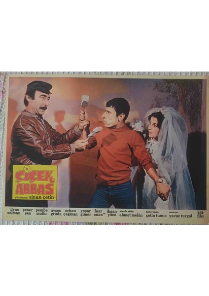 Çiçek Abbas Film Lobi Kartı / Şener Şen - Ayşen Gruda / Yönetmen: Sinan Çetin 24×33 cm Ebatta Yeni Baski