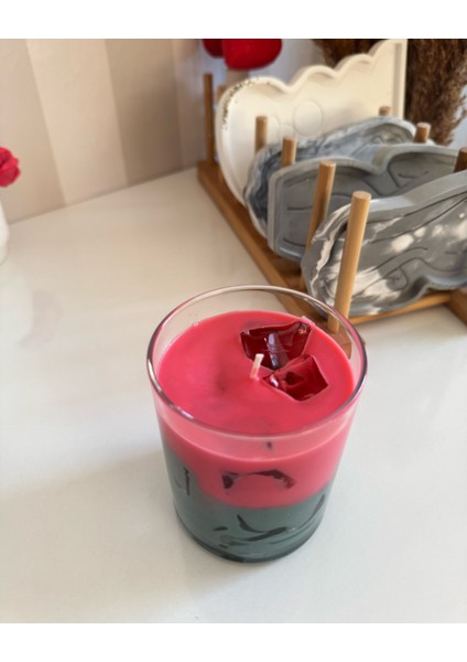 Stawberry Matcha Candle fırsatları