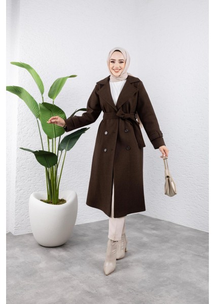 Kadın Kuşaklı Kaşe Kaban