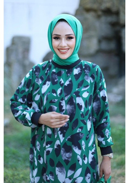 Kadın Astarlı Şifon Desenli Elbise indirimleri