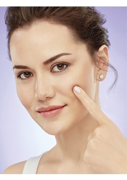 Asfstore L'oreal Paris Hyaluron Uzmanı Nemlendirici Göz Kremi 15 ml