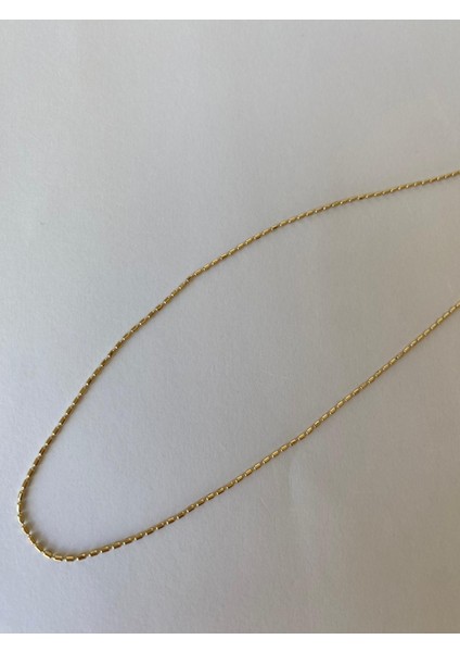 Xuping Ince Zincir Tırnak Model Gold Kolye
