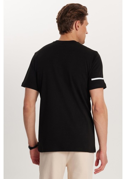 Erkek Slim Fit Dar Kesim Pamuklu Düz Basic Baskılı Bisiklet Yaka Siyah Tişört fırsatları