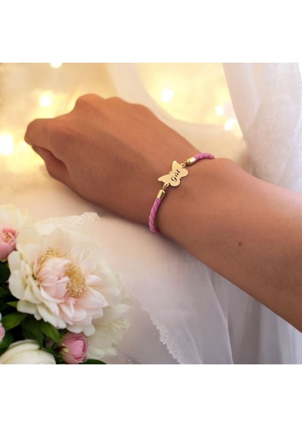 Gül İsmine Özel 14 Ayar Altın Plakalı Pembe Derili Kelebek Motifli Hediye Bileklik-455İsim fırsatları