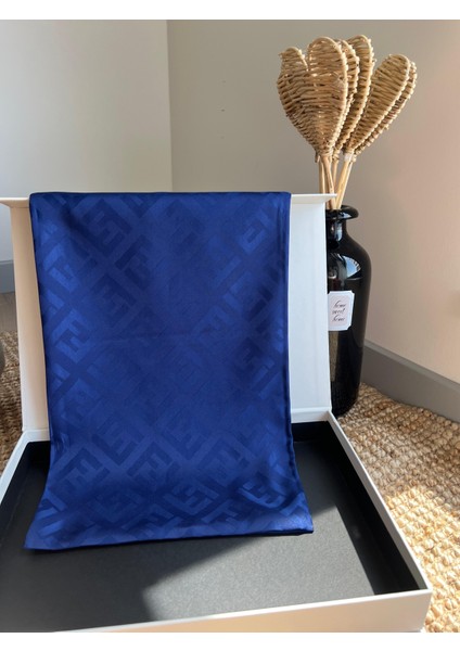 Vavscarfs F Desen Jakar Eşarp Parlament