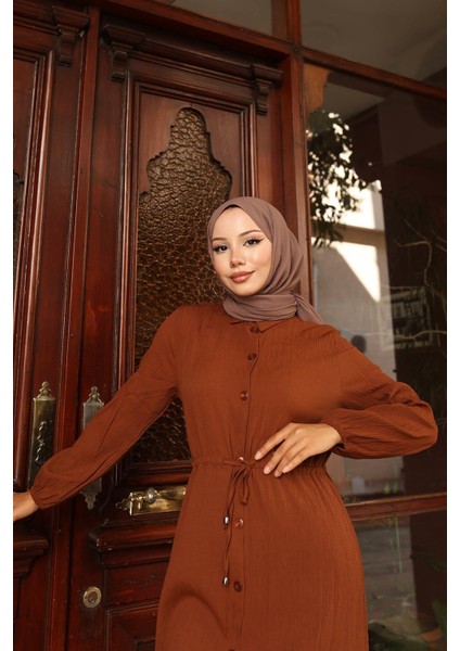 Yırtmaç Detaylı Uzun Takım Kahverengi modelleri