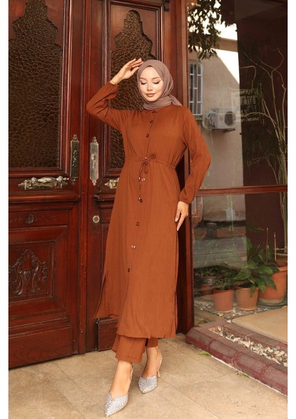 Yırtmaç Detaylı Uzun Takım Kahverengi fırsatları