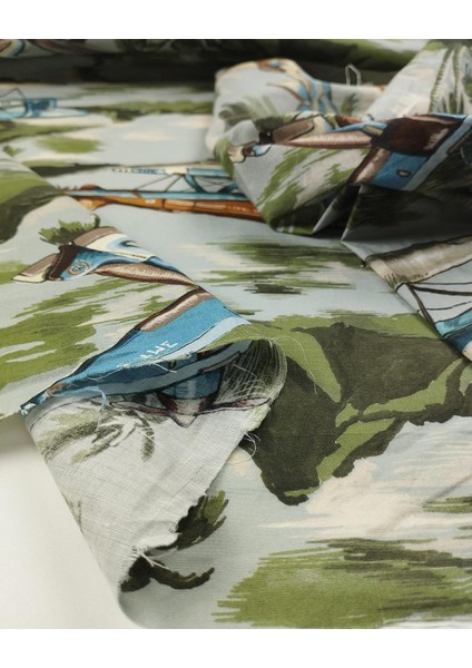 Koyu Yeşil Renklerde Pamuk Vual (En 130 cm x Boy 235 Cm)