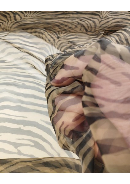 Kahve Siyah Renklerde Organze Tül (En 140 cm x Boy 360 Cm) indirimleri