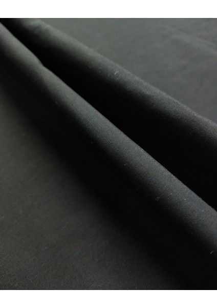 Siyah Renkte Ince Gabardin (En 150 cm x Boy 140 Cm)