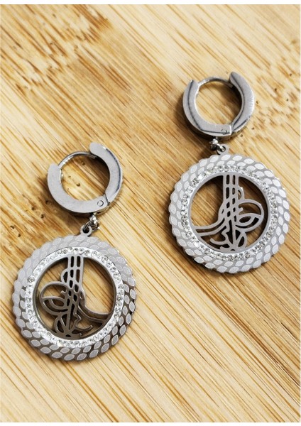 Sallantılı Lüks Figürlü Gösterişli Küpe